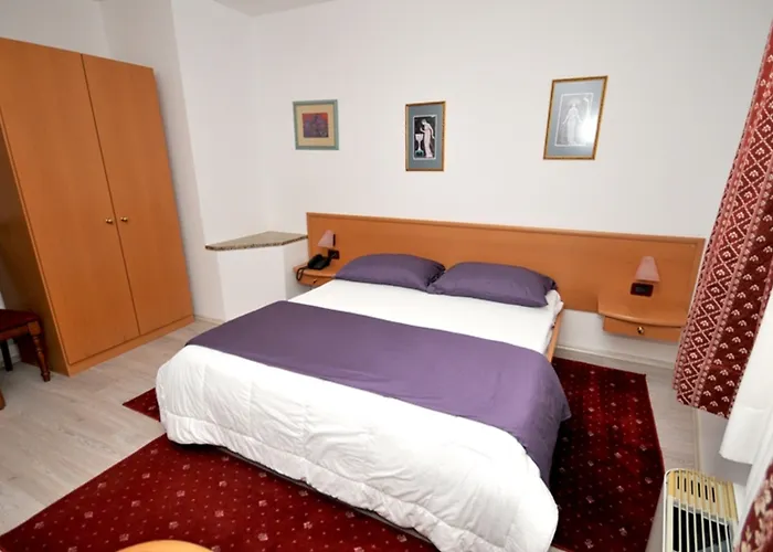 Fontana 3*