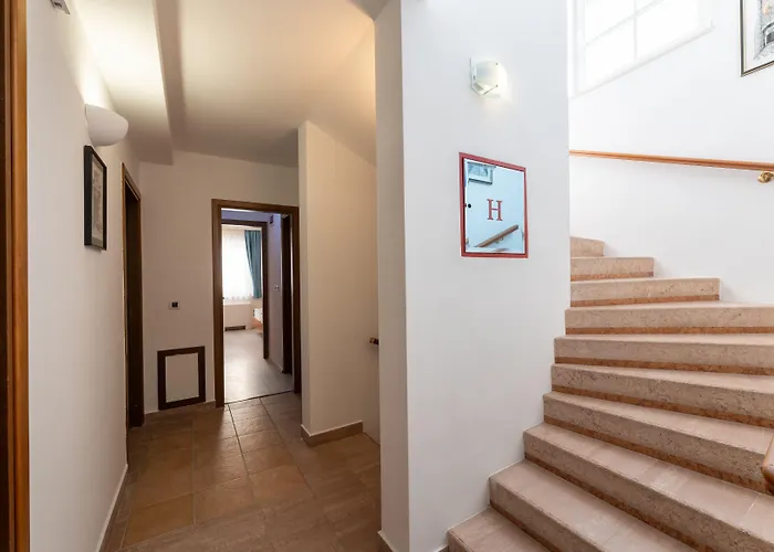 Fontana 3*