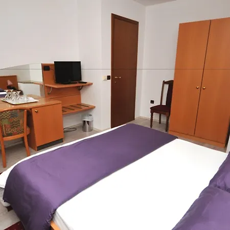 Fontana 3* Traù