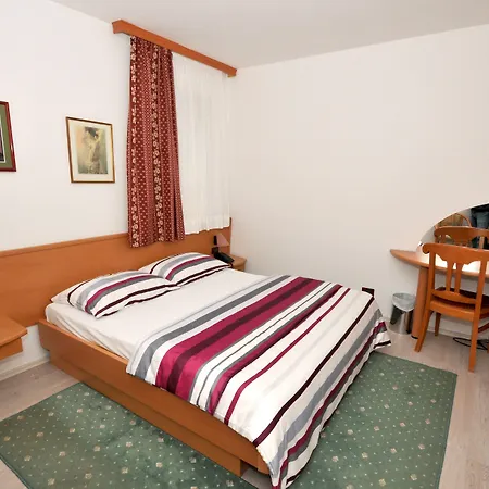 Fontana Bed & Breakfast