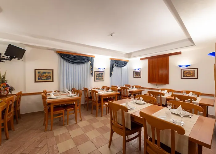 Fontana 3*