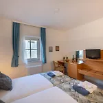 Fontana 3* Trogir