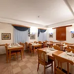 Fontana 3*