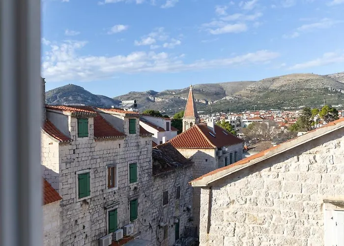 Fontana Bed & Breakfast